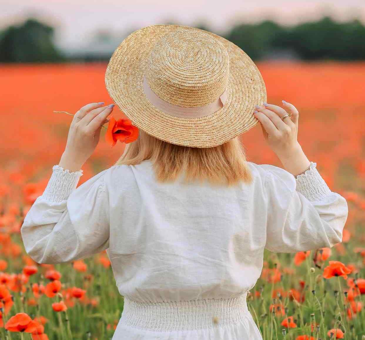 把对他人的期待，换成对自己的偏爱。