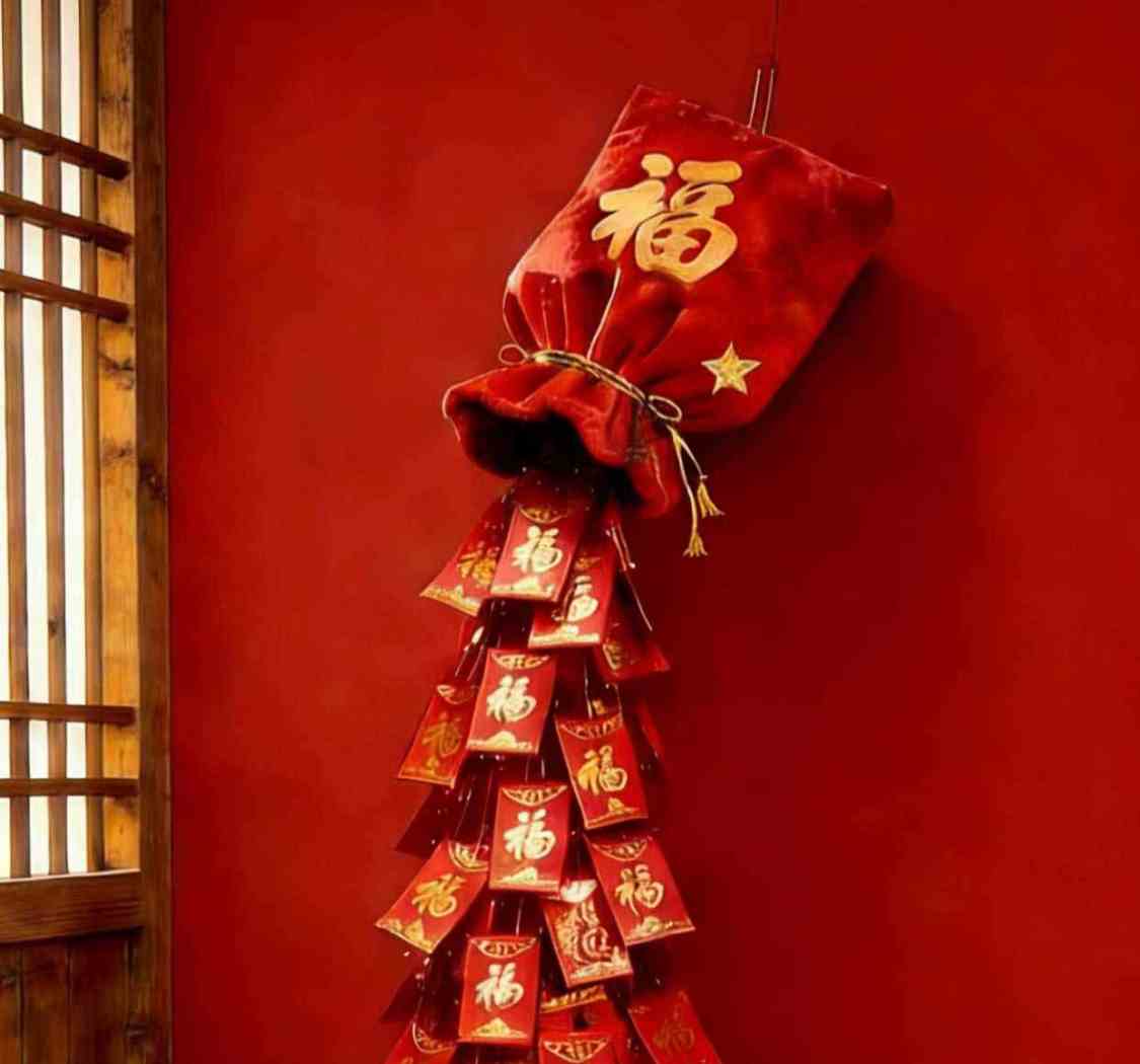 初五接财神,福气满乾坤;愿新岁财源广,富足又安康。